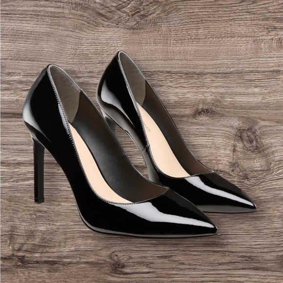 🖤BLACK COURT SHOE - Picture 1 of 4